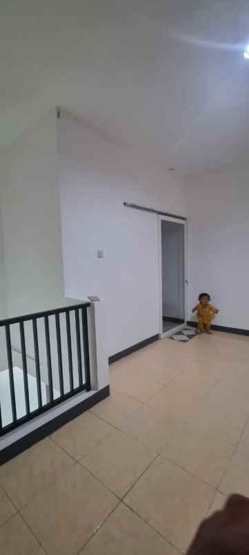 dijual rumah murah perumahan oma view kota malang