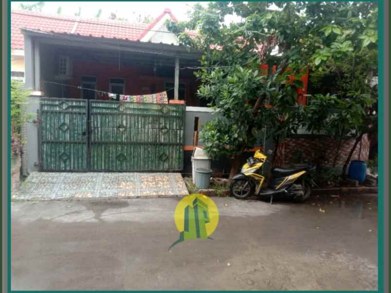 dijual rumah mutiara gading city