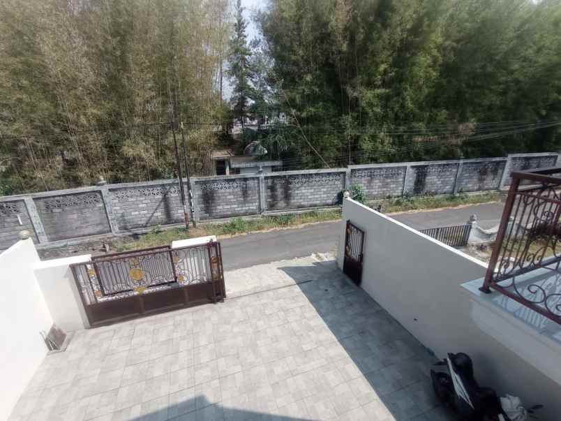 dijual rumah nayan maguwoharjo depok