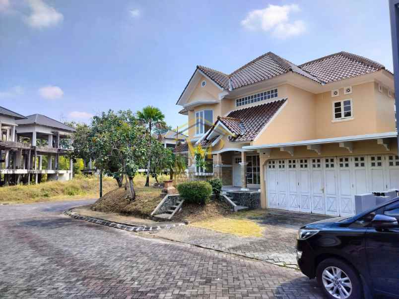 dijual rumah ngaglik sleman