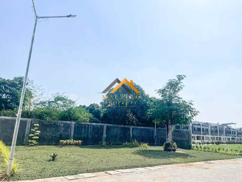 dijual rumah omplek green park type