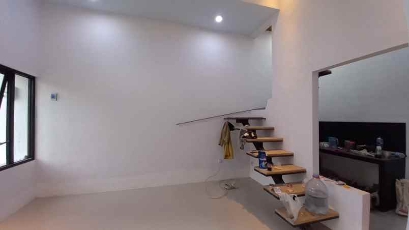 dijual rumah pakis malang