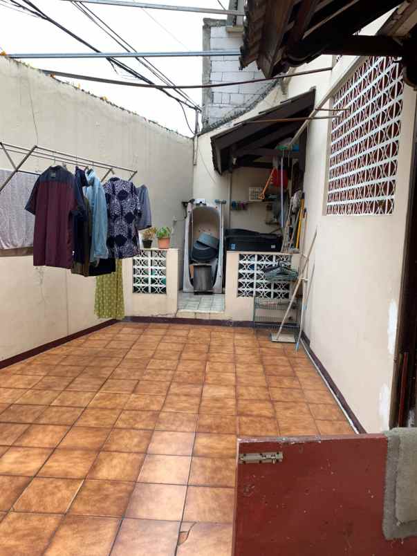 dijual rumah palmerah