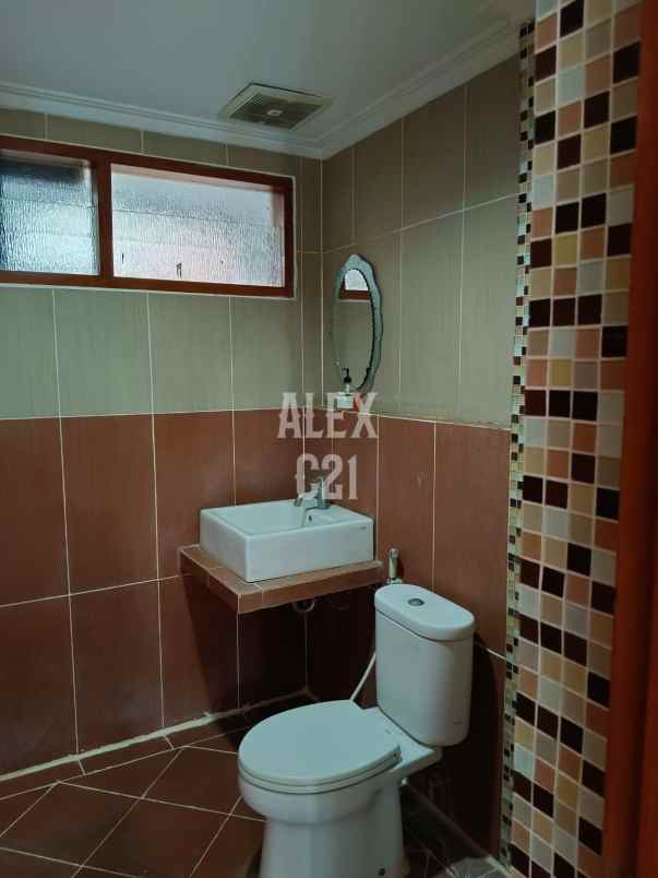 dijual rumah palmerah jakarta pusat