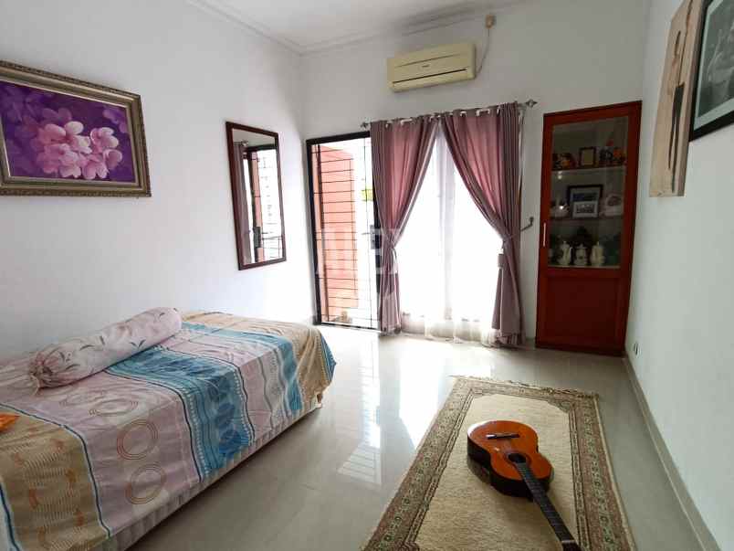 dijual rumah palmerah jakarta pusat
