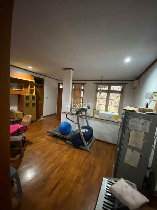 dijual rumah pamulang villa