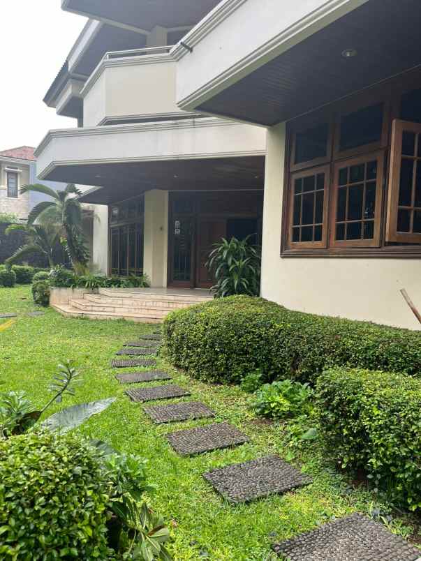 dijual rumah patra kuningan