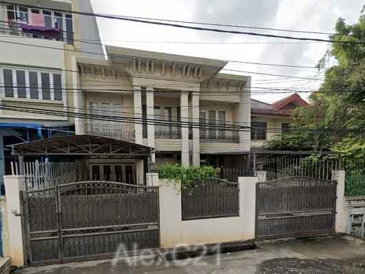 dijual rumah pegangsaan dua