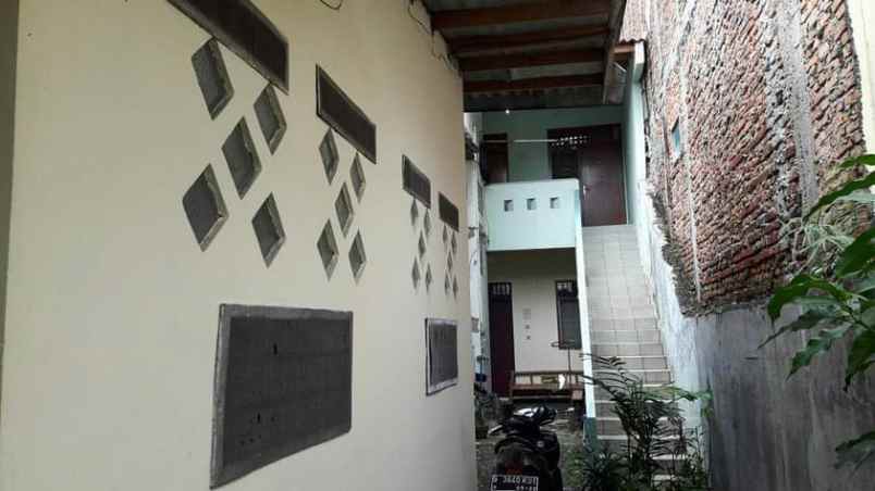 dijual rumah pela mampang