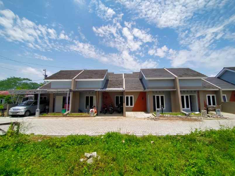 dijual rumah pengging teras boyolali