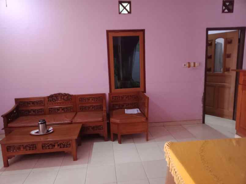 dijual rumah perumahan bintara jaya