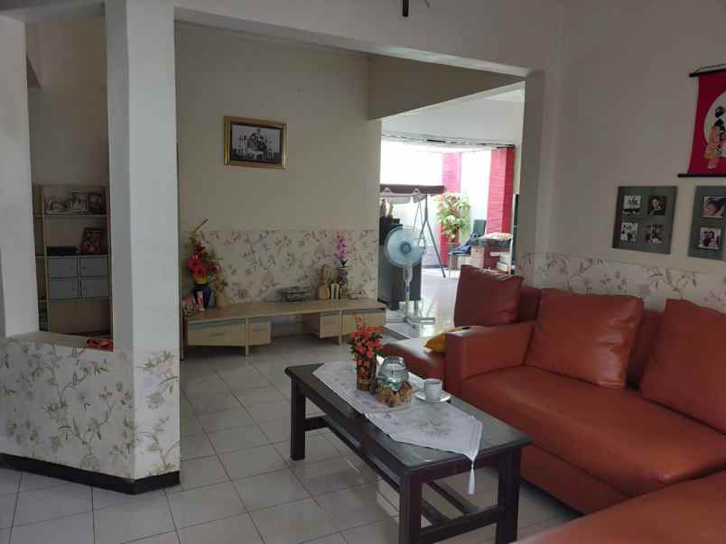 dijual rumah perumahan bukit permai