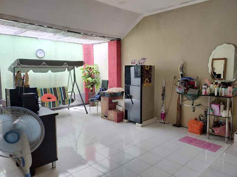 dijual rumah perumahan bukit permai