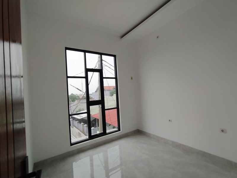 dijual rumah perumahan depok mulya 2