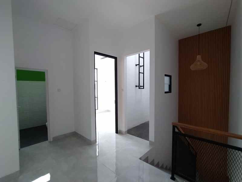 dijual rumah perumahan depok mulya 2