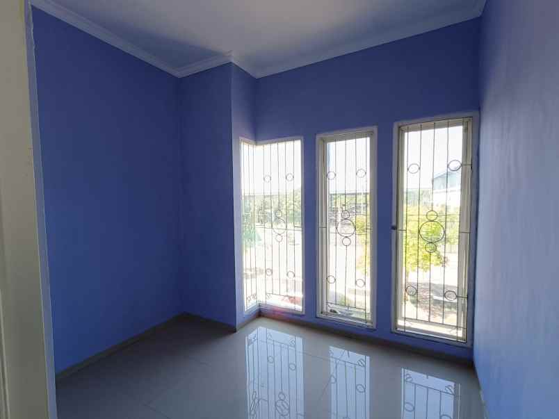 dijual rumah perumahan green semanggi