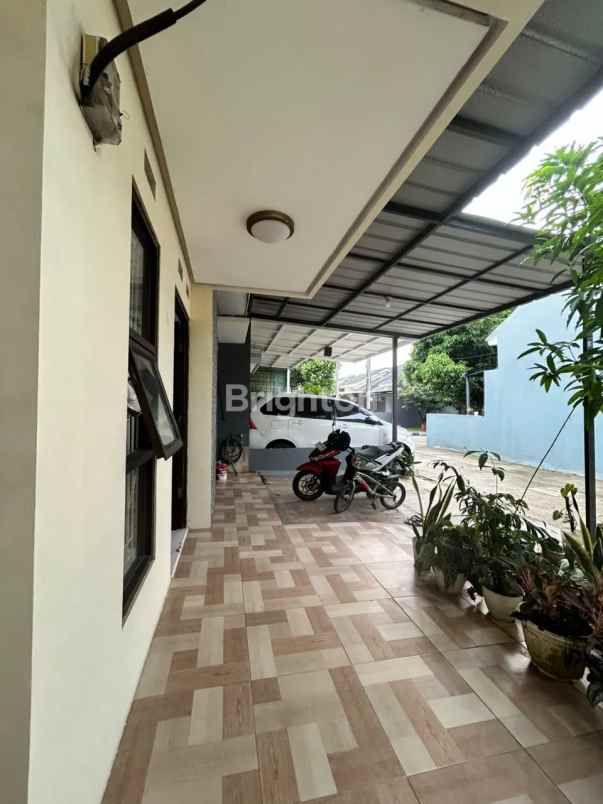 dijual rumah perumahan kencana village