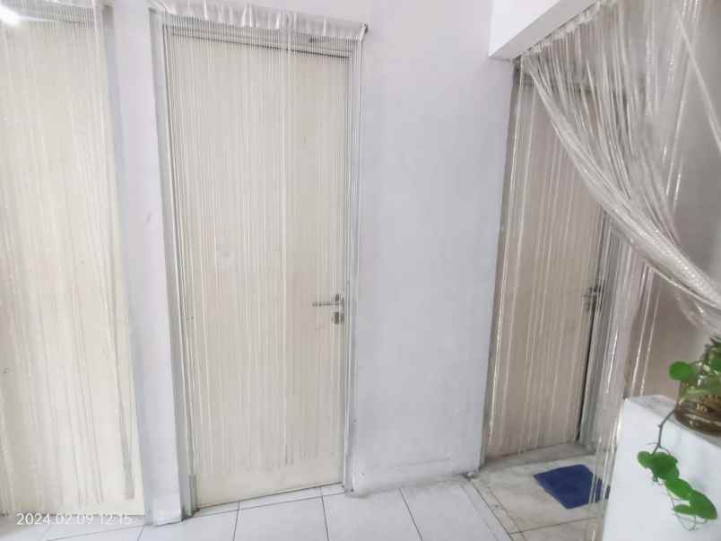 dijual rumah perumahan komersil green