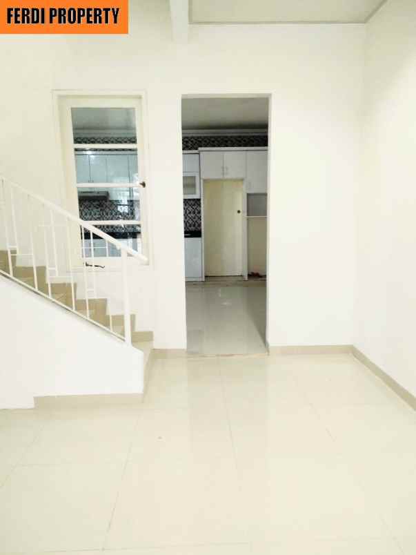 dijual rumah perumahan legenda wisata