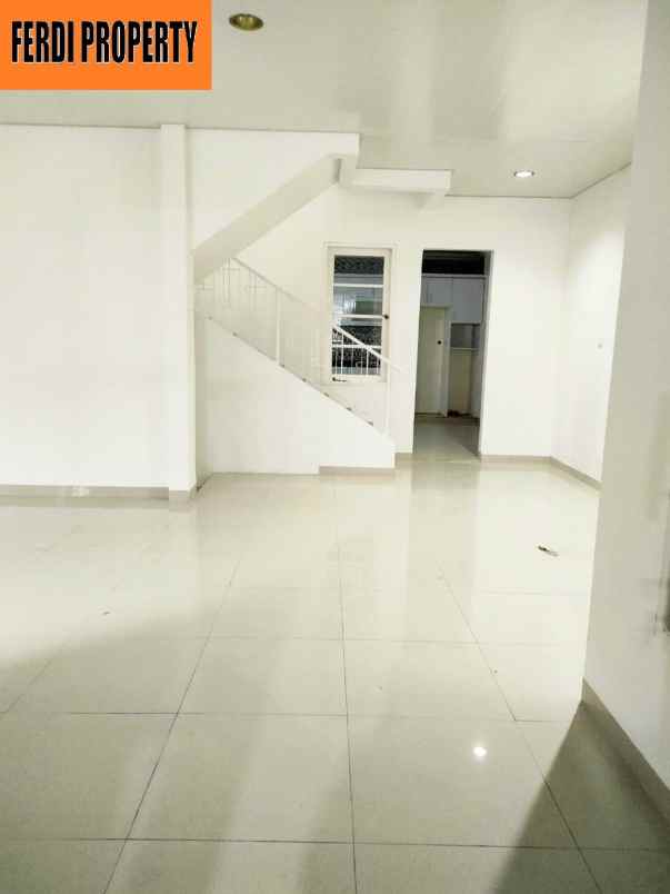 dijual rumah perumahan legenda wisata