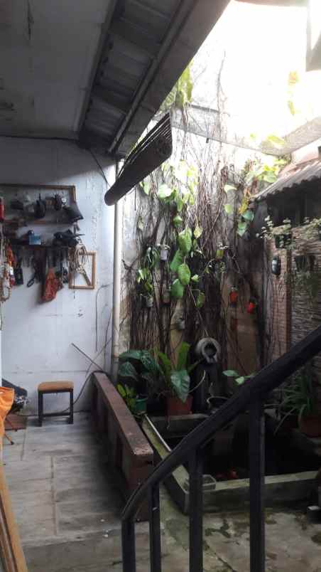 dijual rumah perumahan maharaja jl kp