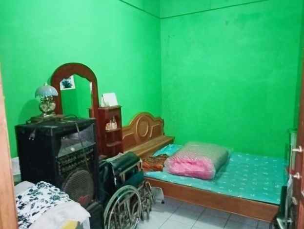 dijual rumah perumahan tytyan kencana