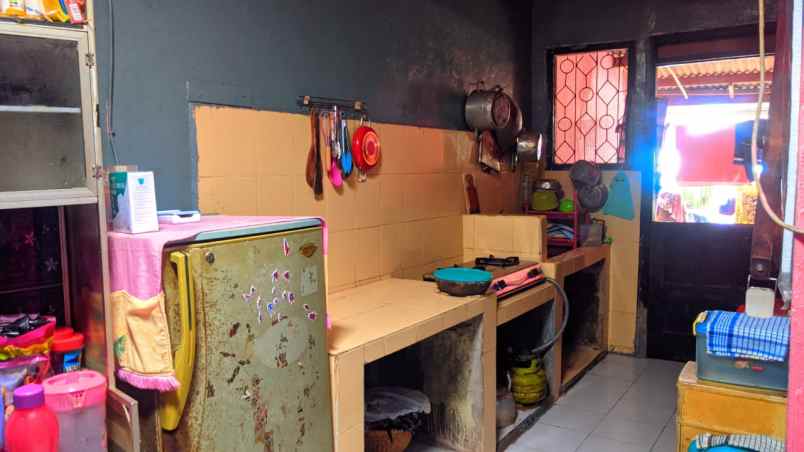 dijual rumah perumnas 1 sentraland avenue