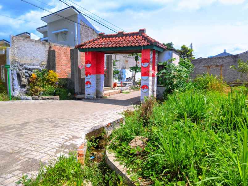 dijual rumah perumnas 1 sentraland avenue