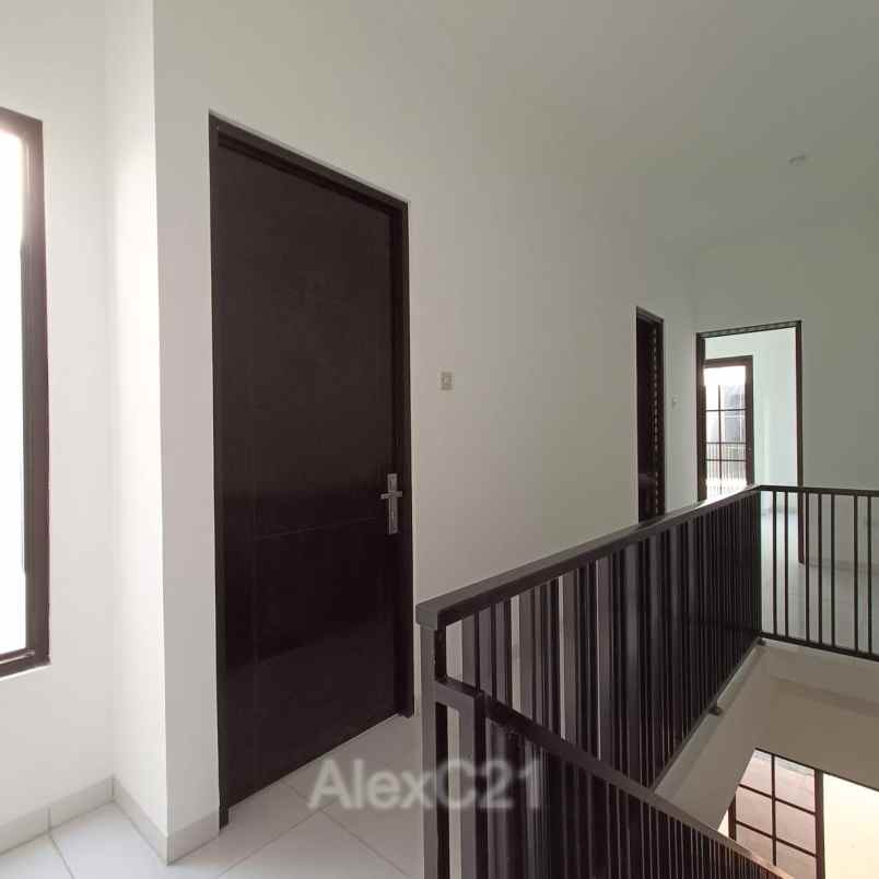 dijual rumah pesanggrahan jakarta selatan