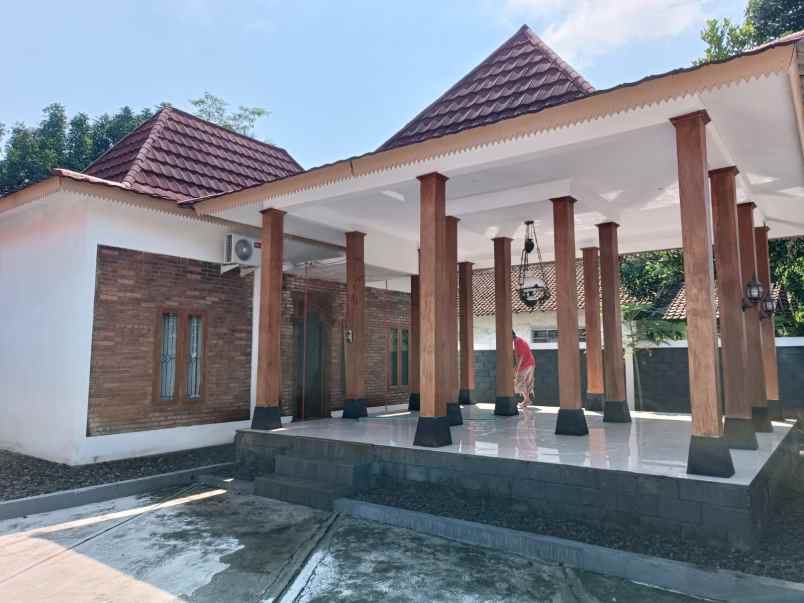 dijual rumah plambon randusari kec