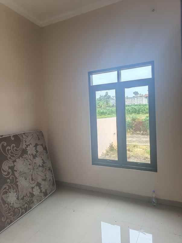 dijual rumah podorejo