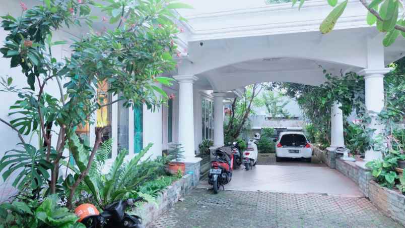 dijual rumah pondok kelapa