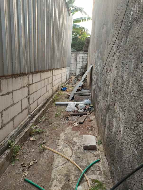 dijual rumah pondok kelapa