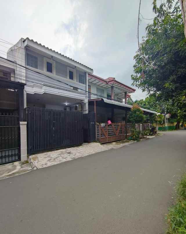 dijual rumah pondok kelapa jaktim