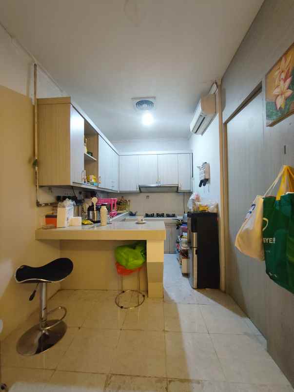 dijual rumah pondok kelapa jaktim