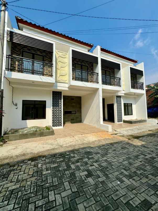 dijual rumah pondok labu