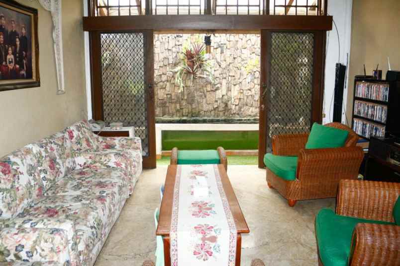 dijual rumah pondok labu