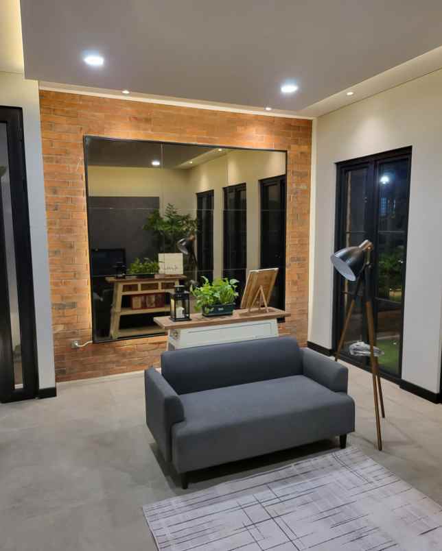 dijual rumah pondok pinang