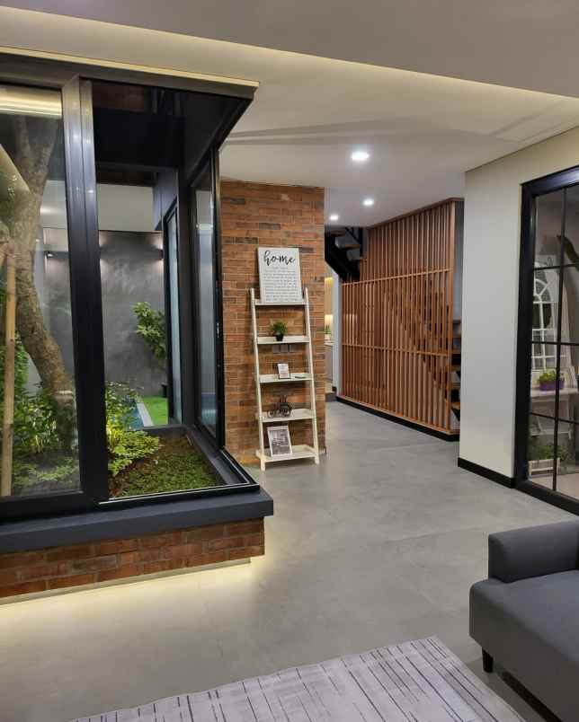 dijual rumah pondok pinang