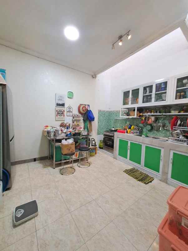 dijual rumah pondok timur indah