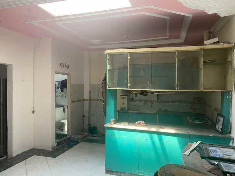 dijual rumah pondok wage indah