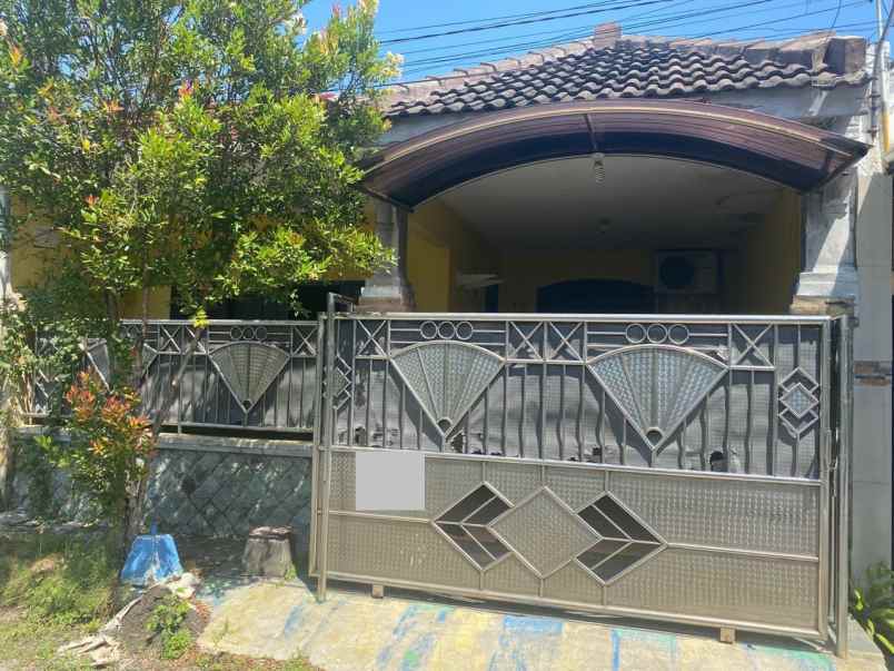 dijual rumah pondok wage indah