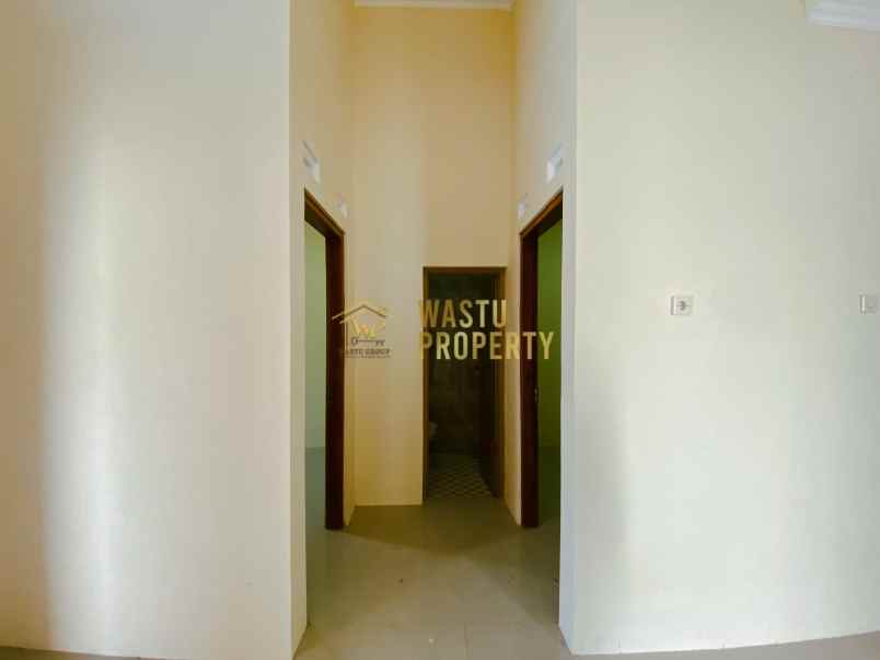 dijual rumah prambanan