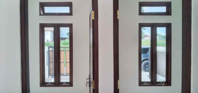 dijual rumah prambanan sleman