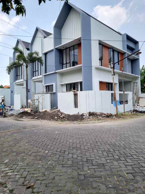dijual rumah prapen