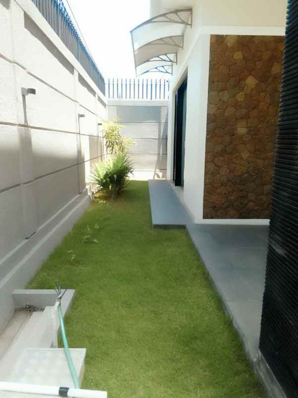 dijual rumah puri gading jimbaran