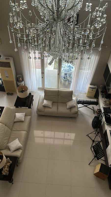 dijual rumah puri galaxy