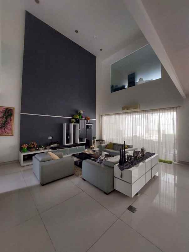 dijual rumah puri galaxy