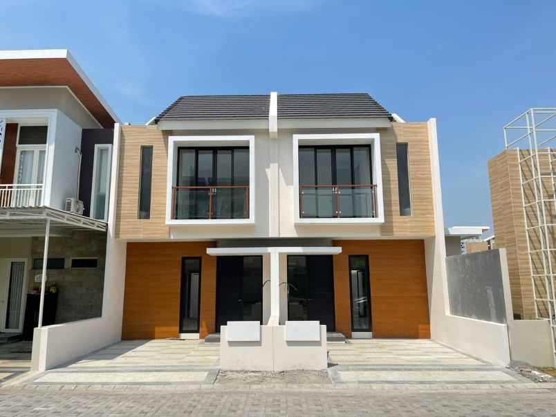 dijual rumah puri safira regency alena