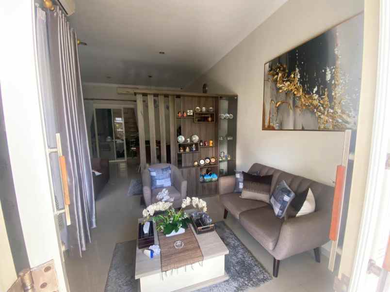 dijual rumah purimas surabaya